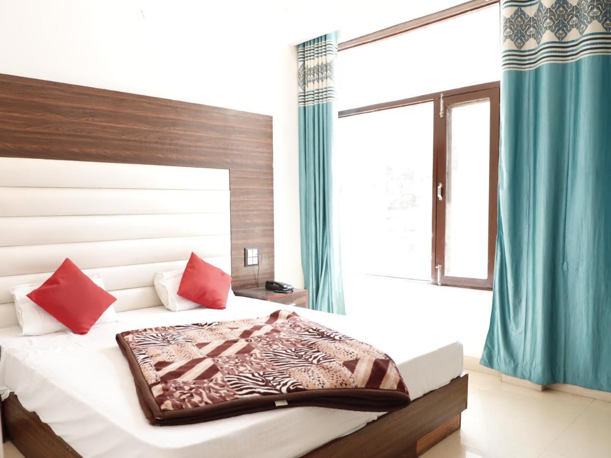 Rahul Hotel & Restaurant Mussoorie Zewnętrze zdjęcie